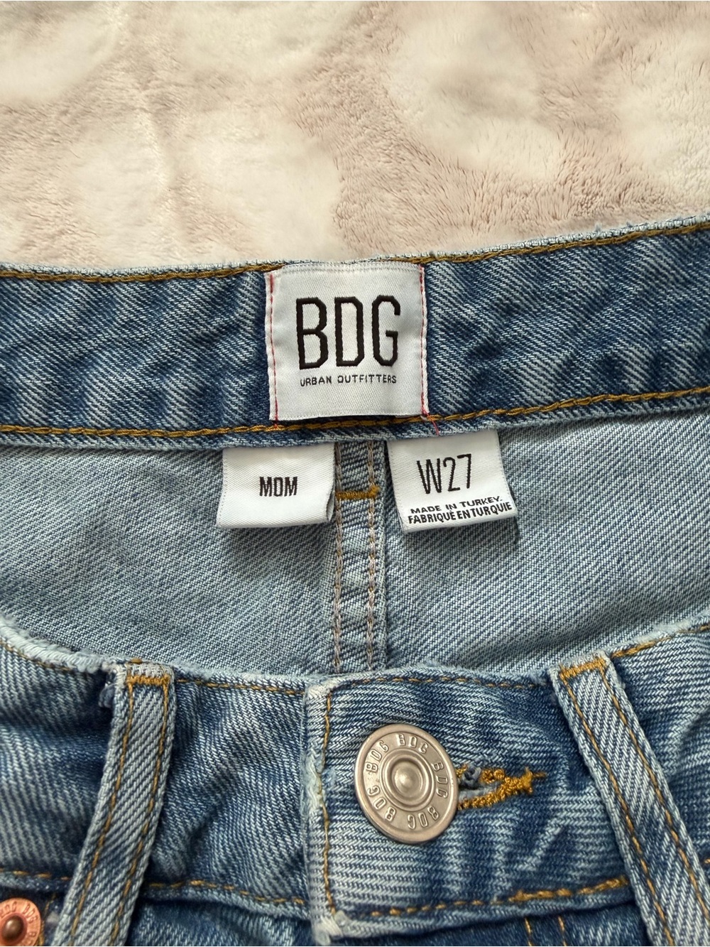BDG Light Blue Mom Jeans with Faded Wash - Picture 2 of 4